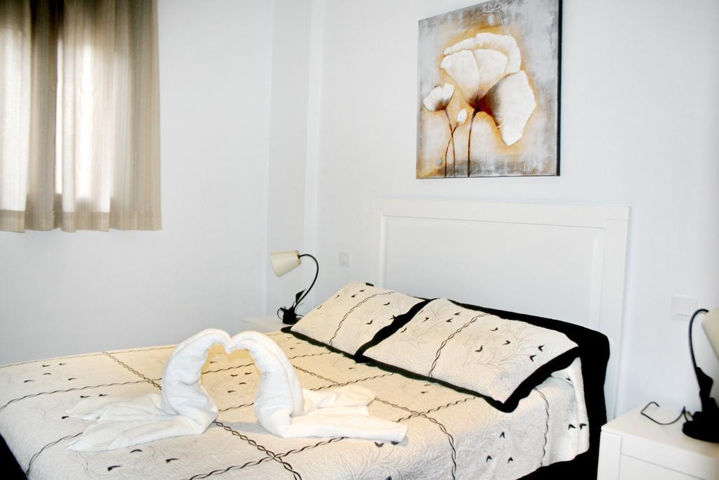 Apartamentos Turisticos Mirayuste غوادالوبي المظهر الخارجي الصورة