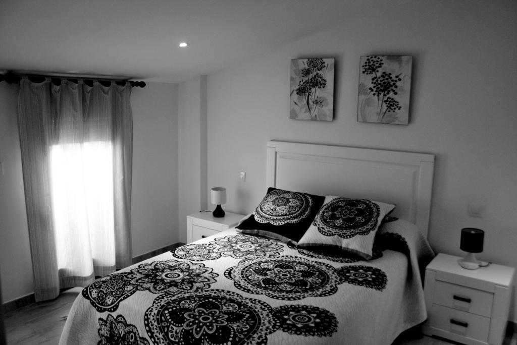 Apartamentos Turisticos Mirayuste غوادالوبي المظهر الخارجي الصورة